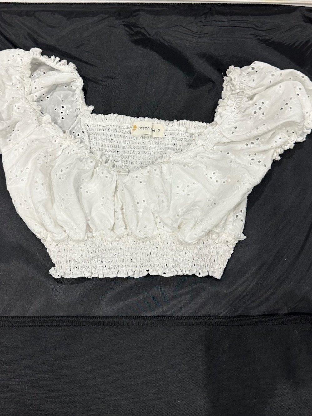Ocean Drive Adorable Eyelet Smocked Crop Top Small